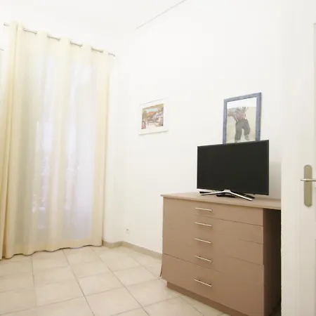 Apartman Comte De Centre Nizza